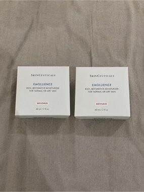 SkinCeuticals Emollience Moisturizer - White